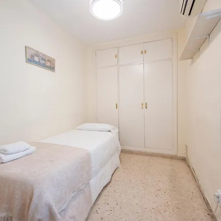 Ispal & Parking Historic Center Vutse06601 Siviglia