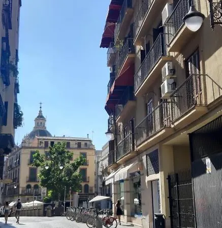 Ispal & Parking Historic Center Vutse06601 * Seville